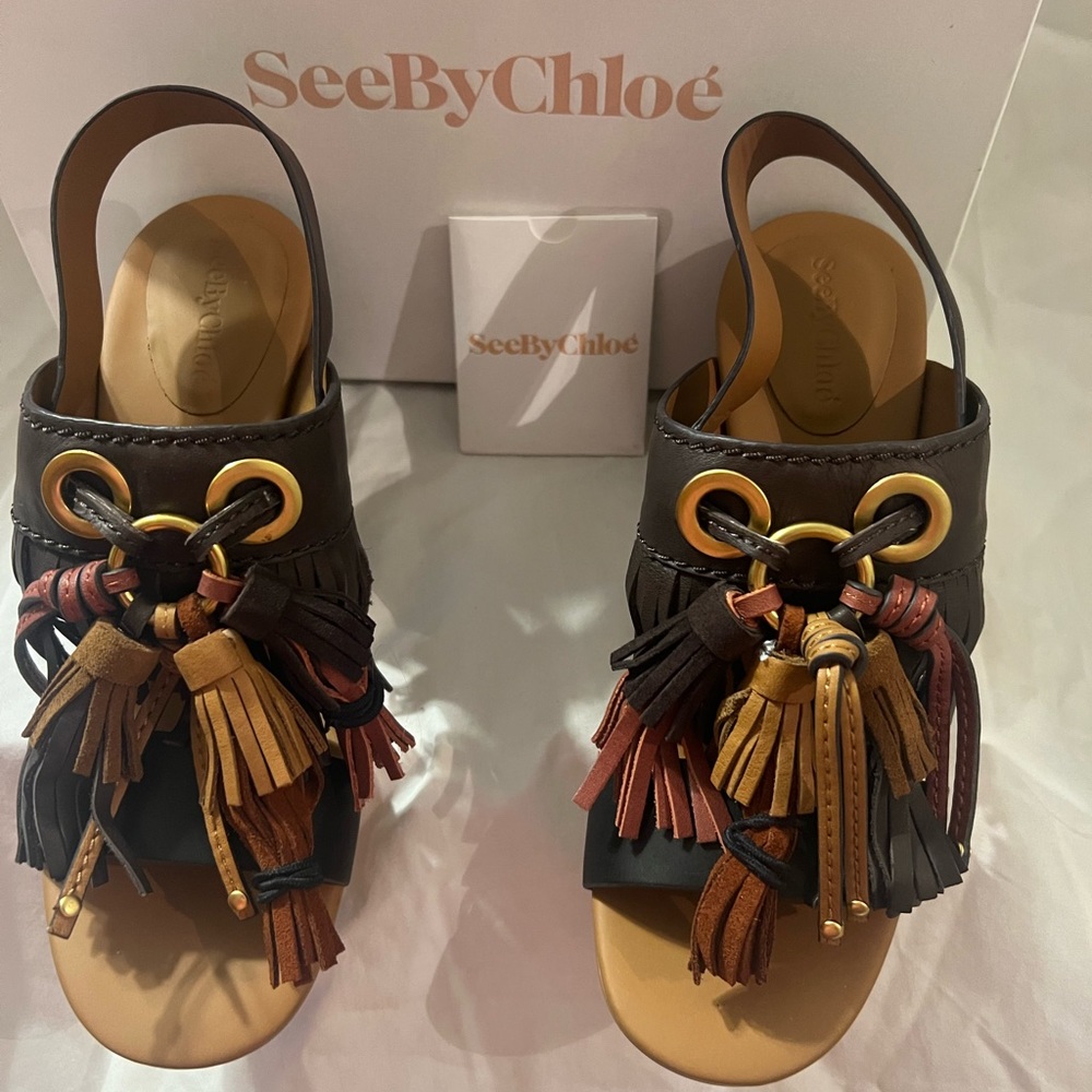 See by Chloe Sandals with open toes and multicolored tassel design